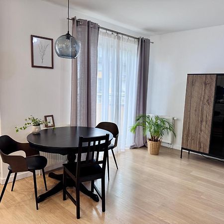 C- Home4U - Apartment With A City View Close To Aquapark, Parking In Secured Area Krakow Exterior photo
