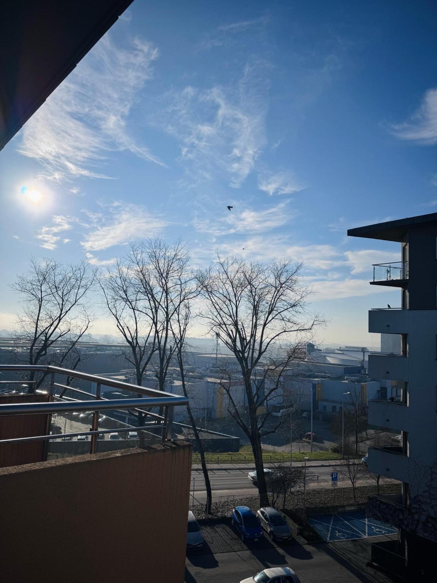C- Home4U - Apartment With A City View Close To Aquapark, Parking In Secured Area Krakow Exterior photo